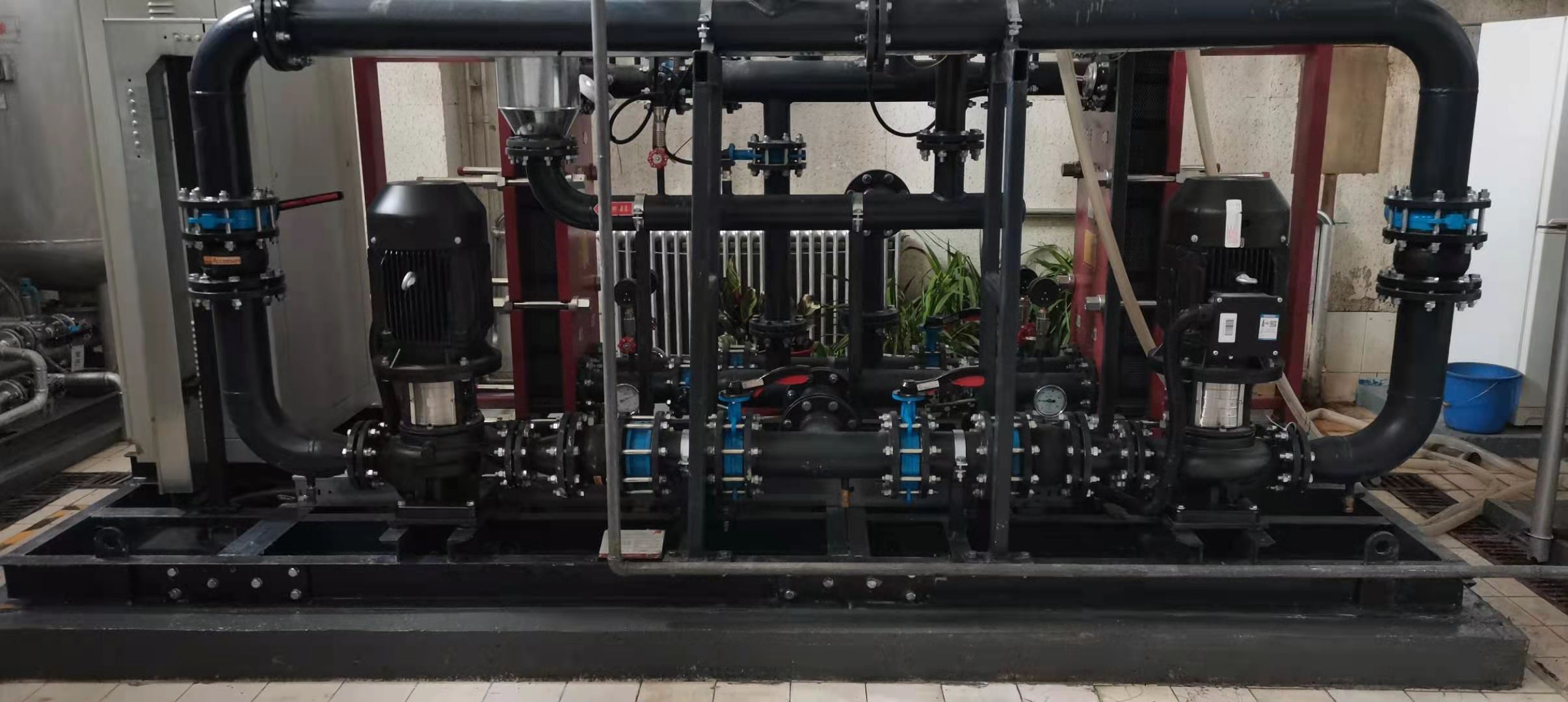 B . 國家機關事務管理局