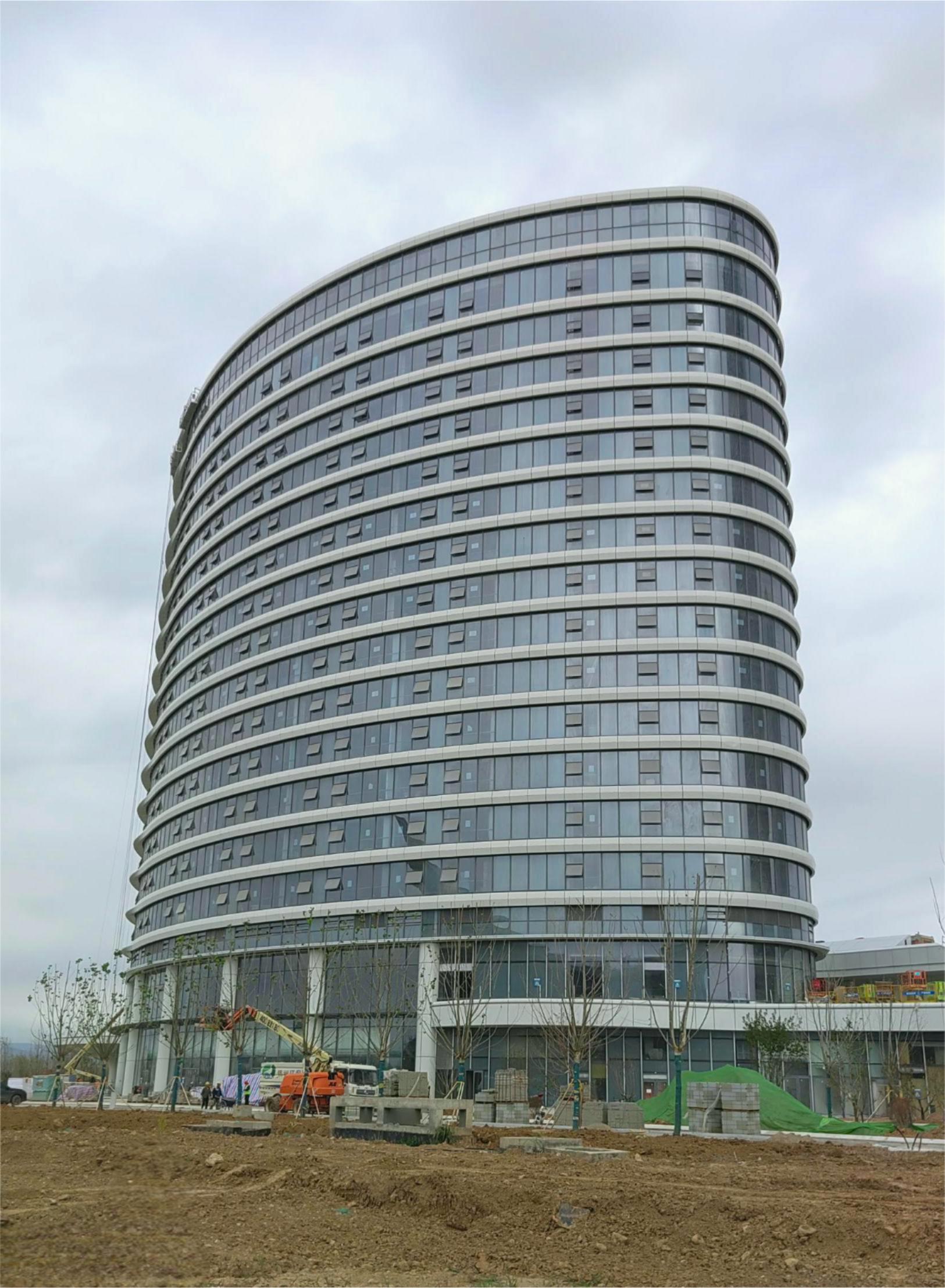 E . 山西瀟河會(huì)展中心1號酒店