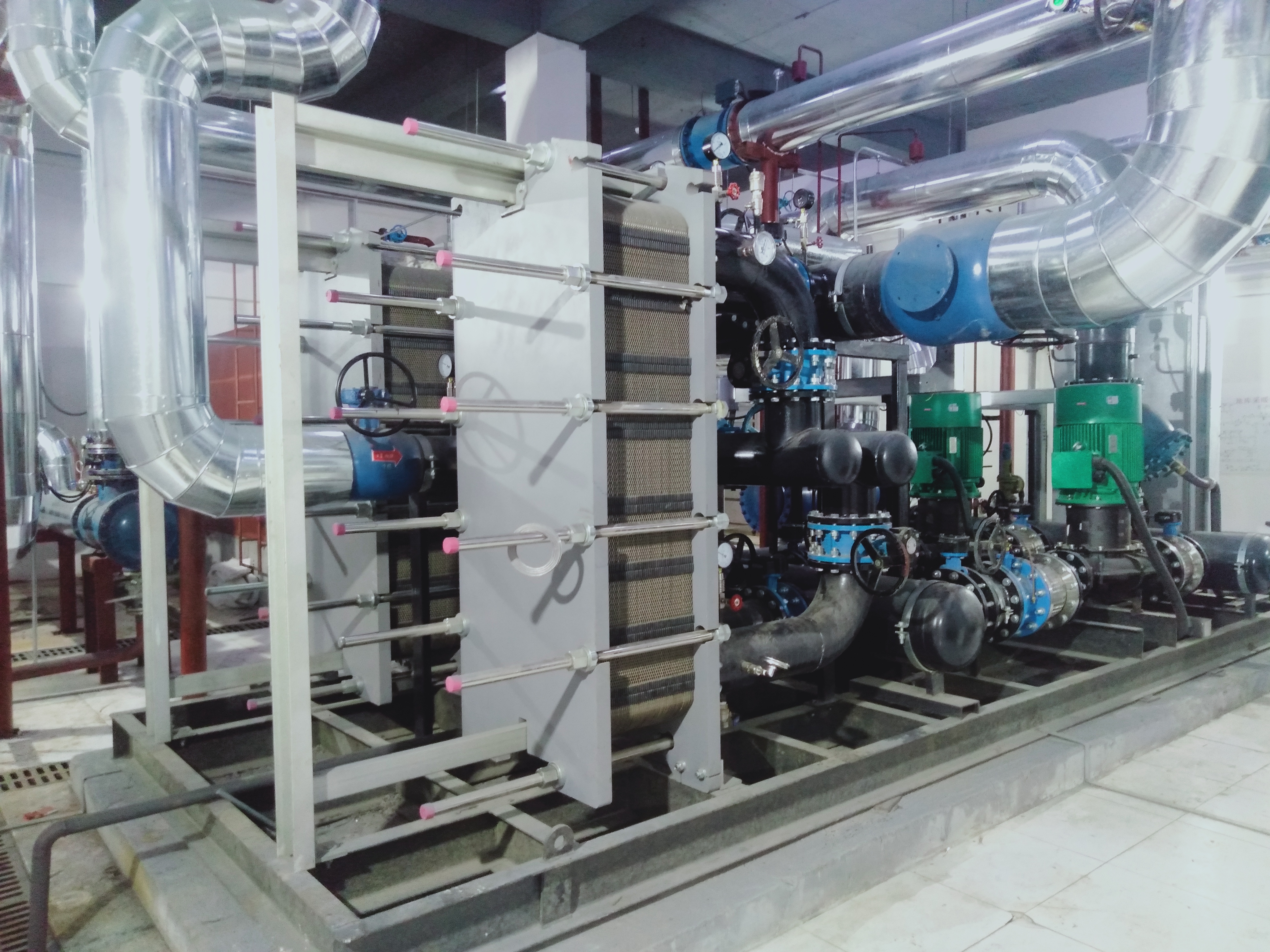 A . 內蒙古呼和浩特金地名峰二期-3